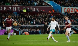 Read more about the article Watch: Pep praises ‘best in the league’ Bernardo Silva after City edge Villa