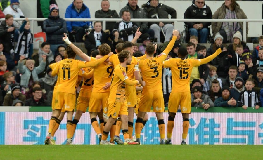 You are currently viewing FA Cup wrap: Chelsea thrash Chesterfield Newcastle shocked by Cambridge