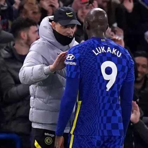 Lukaku says sorry to upset Chelsea fans after controversial interview