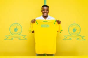 Read more about the article Sundowns signs Mokoena from SuperSport