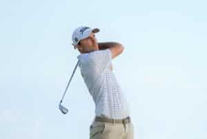 Read more about the article Henley soars to three-shot Sony Open lead
