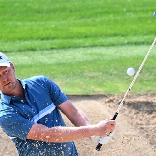 SA’s Harding one off Dubai Desert Classic lead