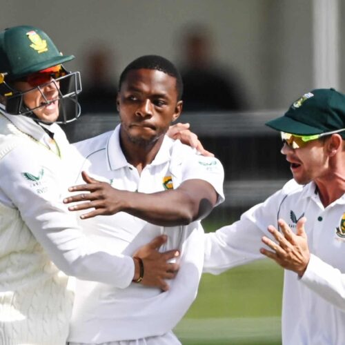 Proteas close in on series-levelling win