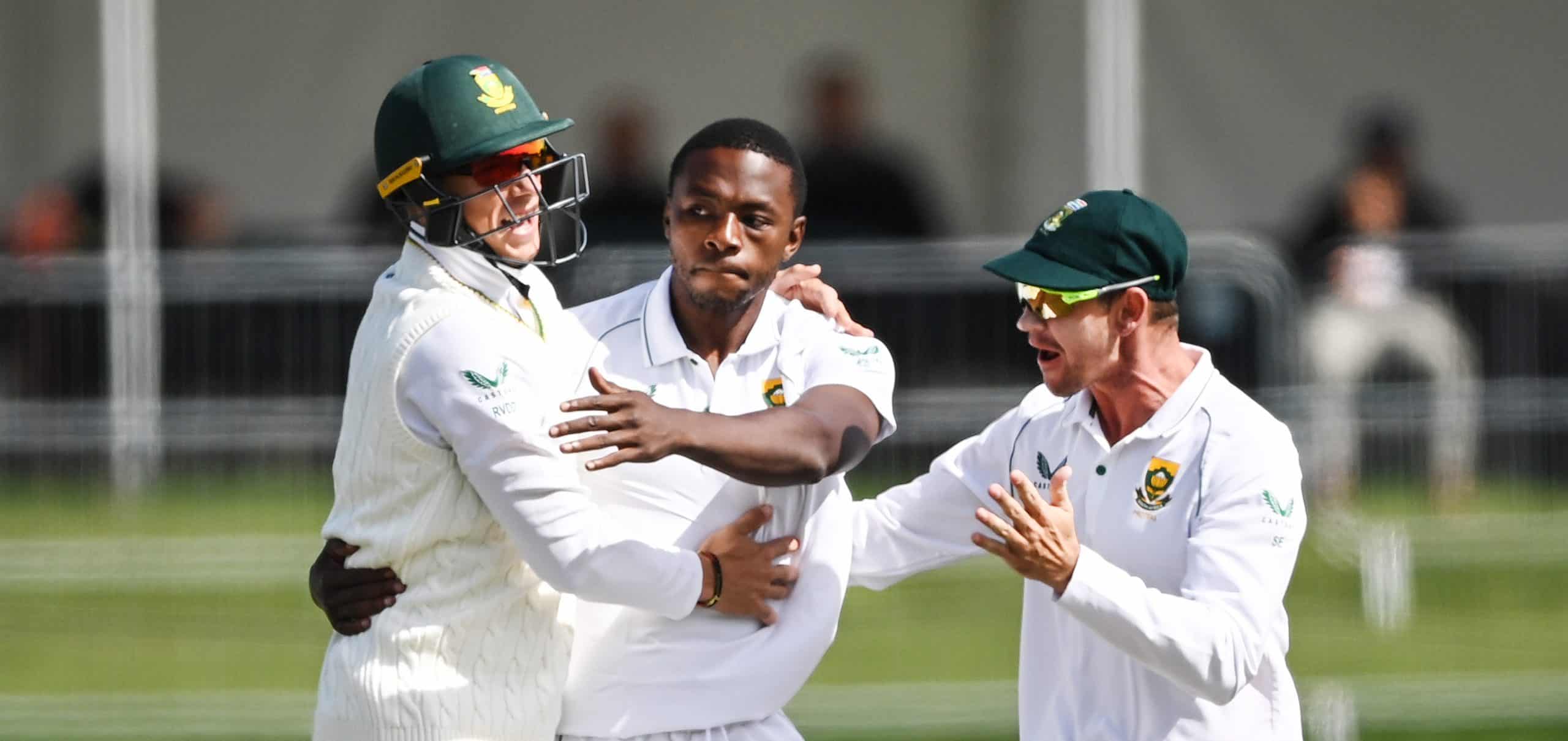 You are currently viewing Proteas close in on series-levelling win