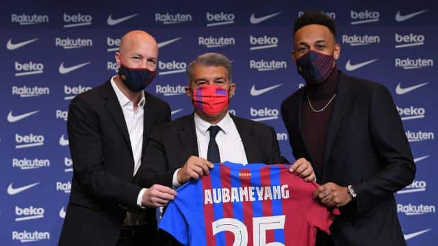 You are currently viewing Aubameyang ready to shine at Barcelona