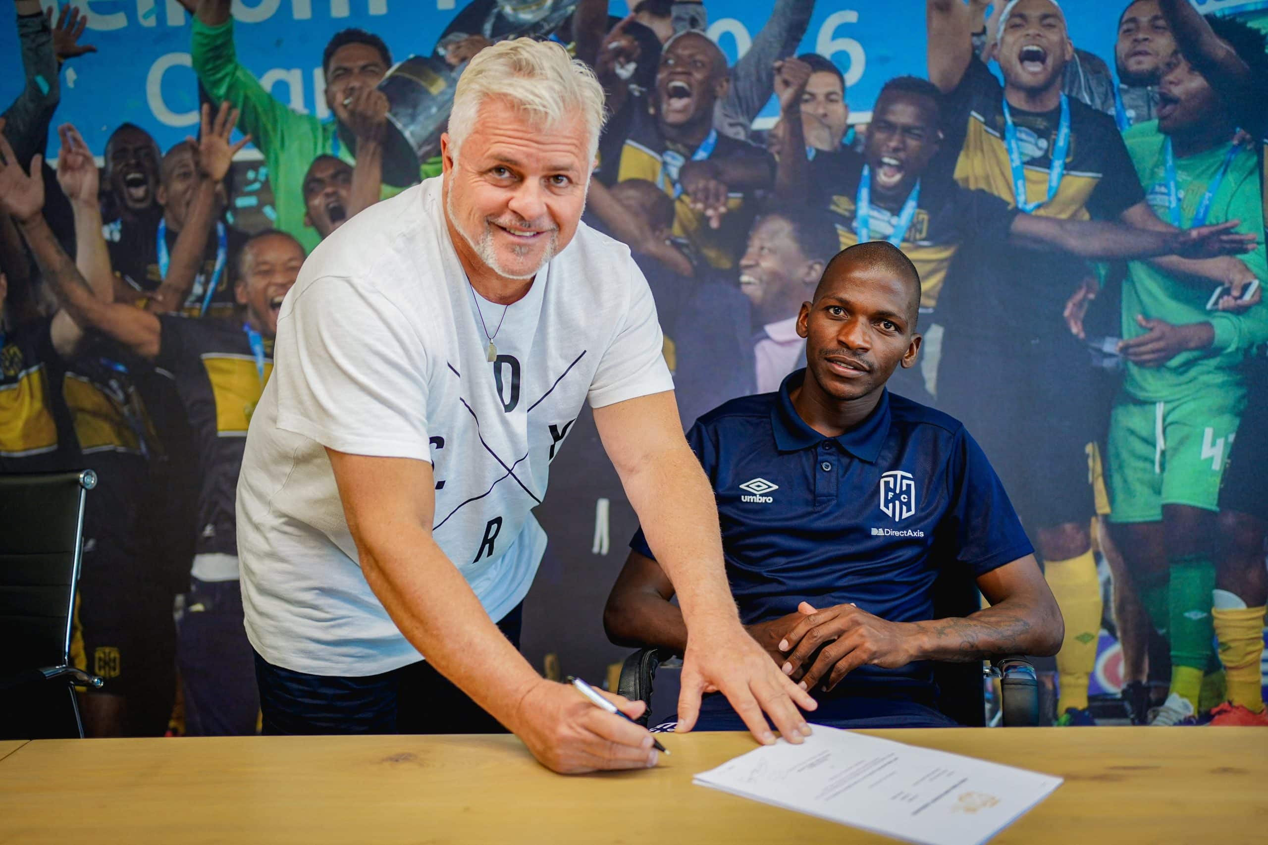 You are currently viewing Thamsanqa Mkhize pens new deal with Cape Town City