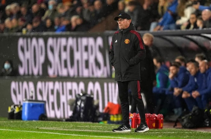 You are currently viewing Rangnick bemoans below-par Man United after draw at basement Burnley