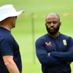 CAPE TOWN, SOUTH AFRICA - JANUARY 09: Mark Boucher and Temba Bavuma during the South African national cricket team training session at Six Gun Grill Newlands on January 09, 2022 in Cape Town, South Africa. (Photo by Ashley Vlotman/Gallo Images)
