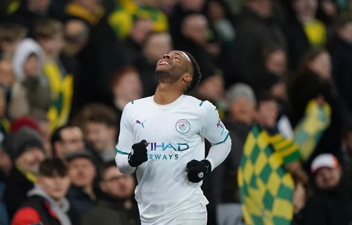 You are currently viewing Guardiola hails ‘excellent’ Raheem Sterling after hat-trick sinks Norwich