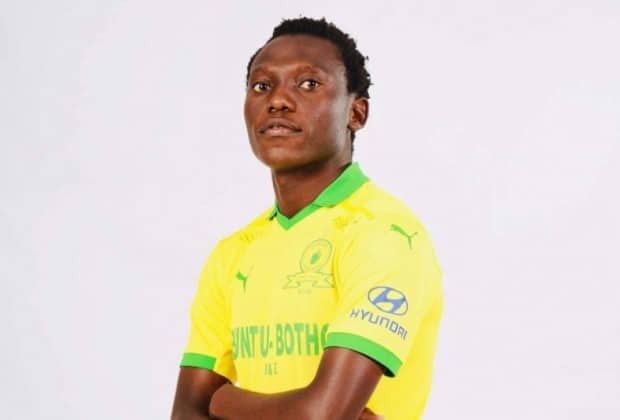 You are currently viewing Former Sundowns player killed after being struck by lightning