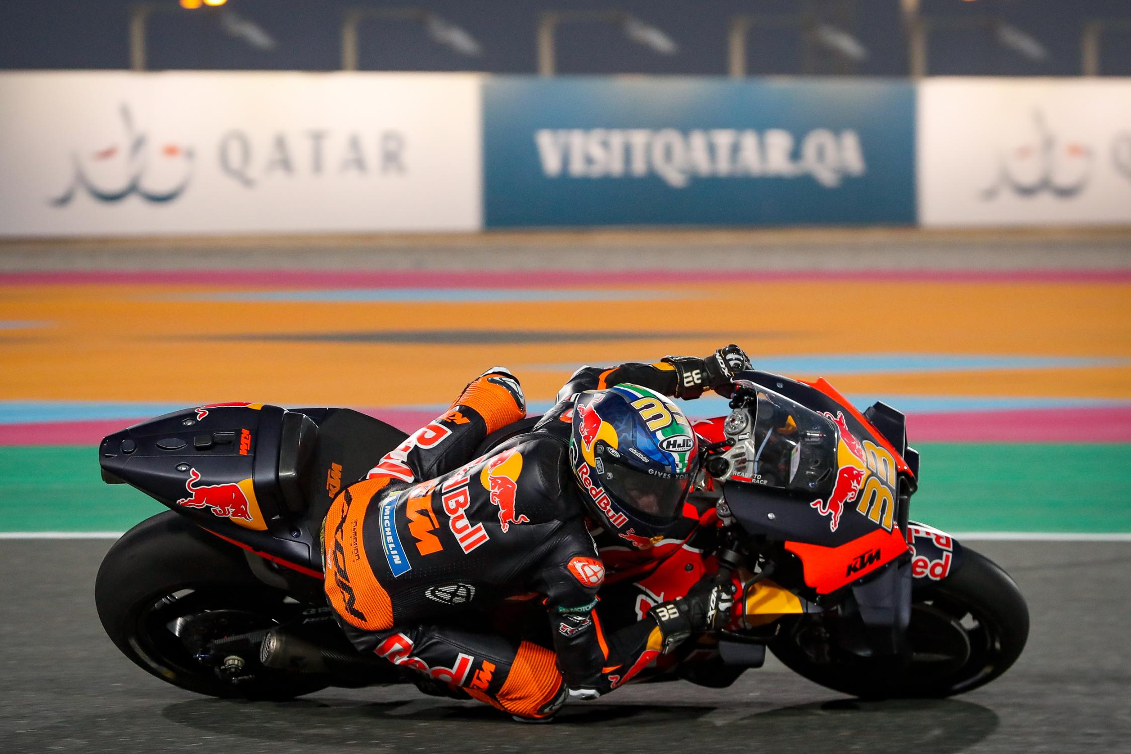 You are currently viewing Binder second as Bastianini claims emotional win at Qatar MotoGP