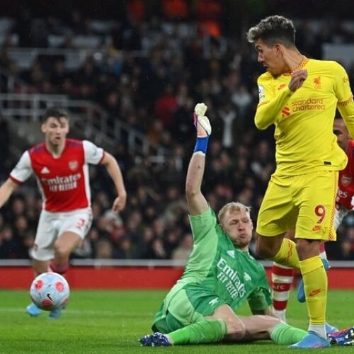 Liverpool sink Arsenal to boost title bid, record-breaker Kane lifts Spurs