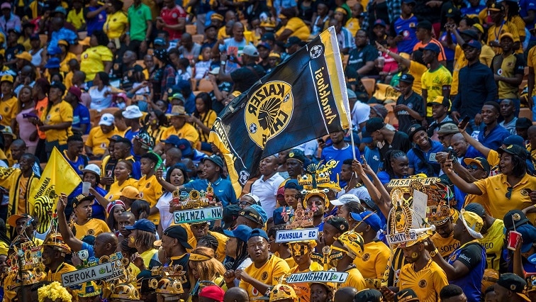 You are currently viewing Kaizer Chiefs welcome return of fans to FNB Stadium