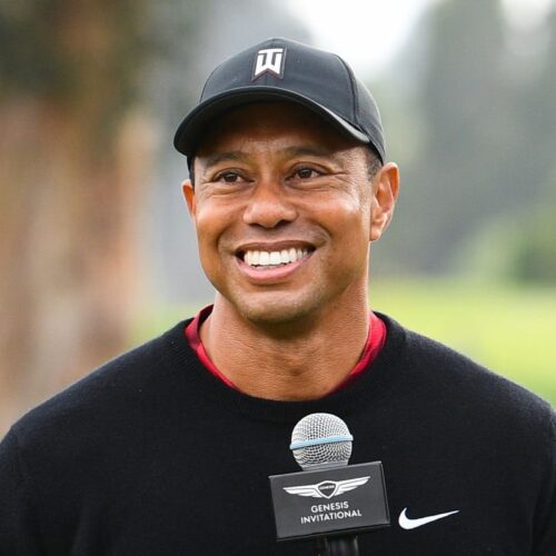 Tiger plays 18 at Augusta to test Masters fitness