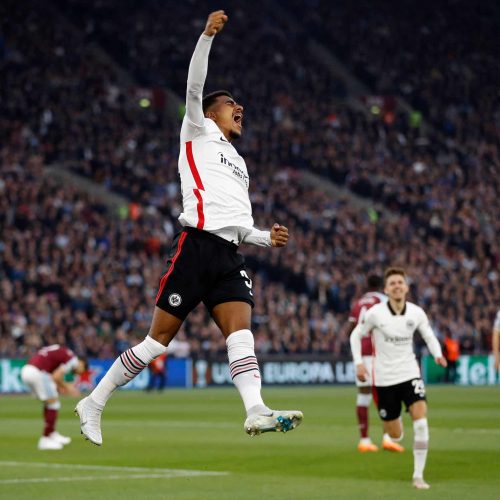 Frankfurt edge West Ham in Europa semi-final first leg