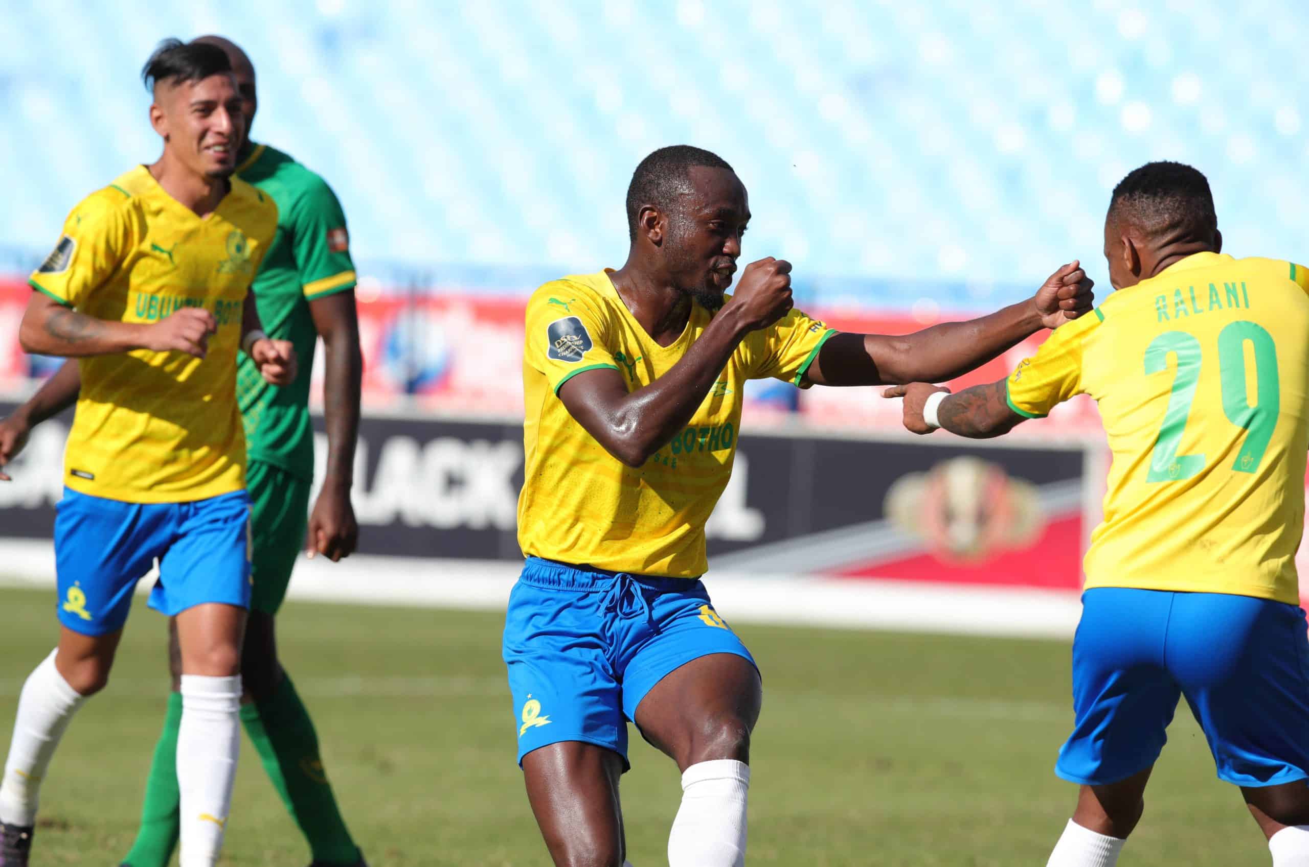 You are currently viewing Shalulile bags hat-trick as Sundowns hit Arrows for six