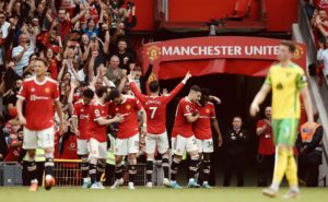 Read more about the article EPL wrap: Ronaldo hat-trick boosts Man Utd hopes of top four, Saints condemn Arsenal to another defeat
