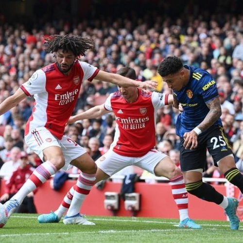Arsenal take big step towards top four with win over Man United