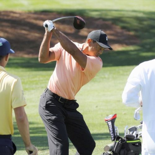 Watch: Tiger Woods practises at Augusta National
