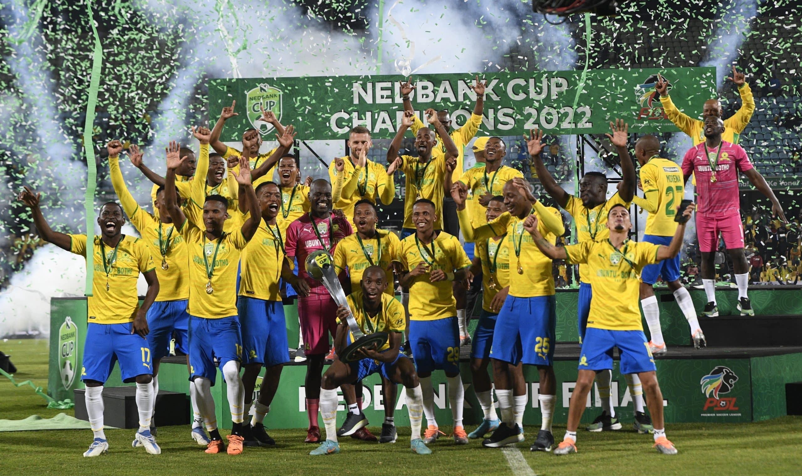 You are currently viewing Watch: Sundowns celebrate as they lift Nedbank Cup trophy