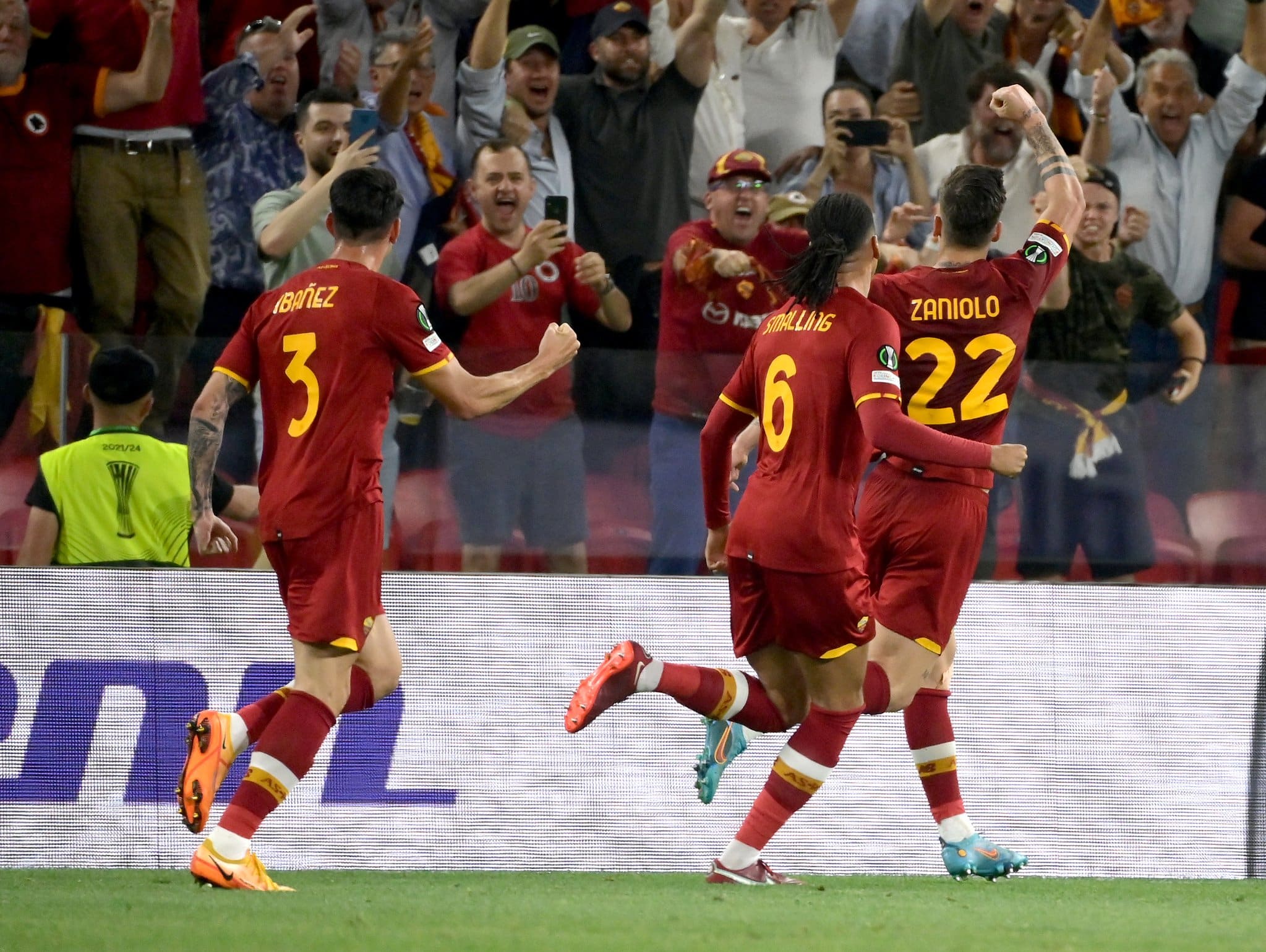 You are currently viewing Highlights: Zaniolo fires Roma to Conference League triumph over Feyenoord