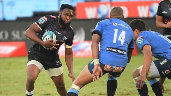 PRETORIA, SOUTH AFRICA - FEBRUARY 12: Lukhanyo Am of the Sharks during the United Rugby Championship match between Vodacom Bulls and Cell C Sharks at Loftus Versfeld on February 12, 2022 in Pretoria, South Africa. (Photo by Lee Warren/Gallo Images)