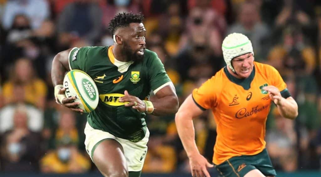 BRISBANE, AUSTRALIA - SEPTEMBER 18: Siya Kolisi of South Africa makes a break during The Rugby Championship match between the Australian Wallabies and the South Africa Springboks at Suncorp Stadium on September 18, 2021 in Brisbane, Australia. (Photo by Chris Hyde/Getty Images)