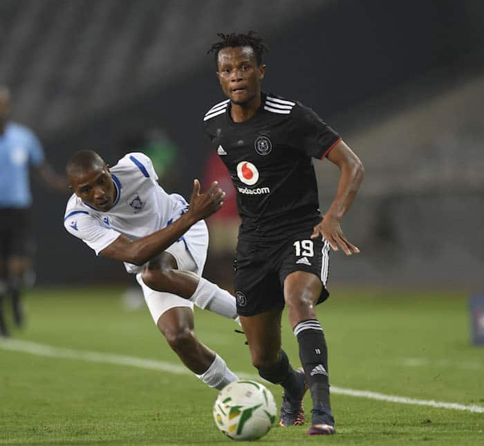 You are currently viewing Swallows announce signing of Bongani Sam from Pirates