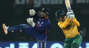 Read more about the article Proteas wilt as India strike back