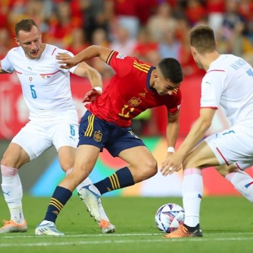 Spain celebrate as Portugal fall to 57-second sucker punch