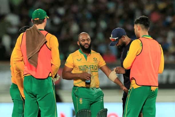 You are currently viewing Bavuma blow for Proteas, Rossouw returns