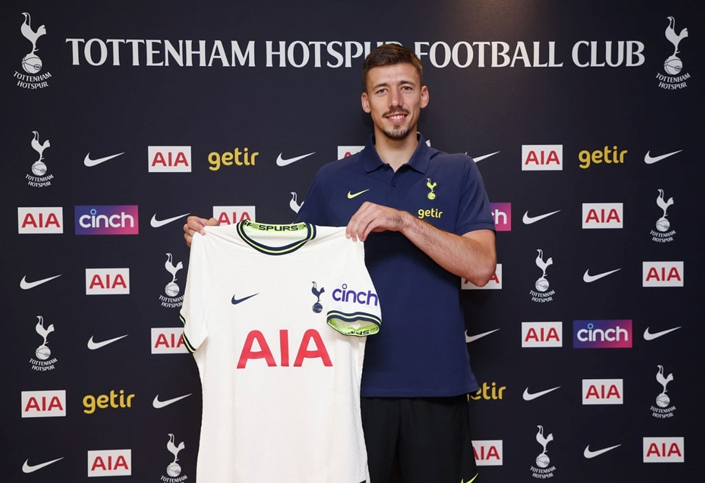 You are currently viewing Lenglet joins Tottenham on loan from Barcelona