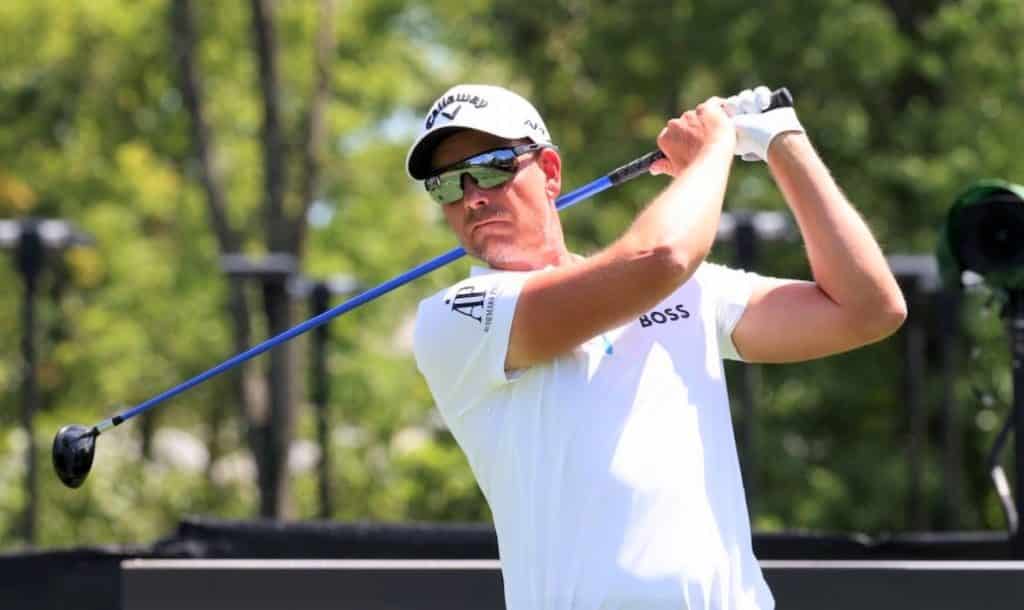 Stenson leads in LIV Golf debut at Bedminster