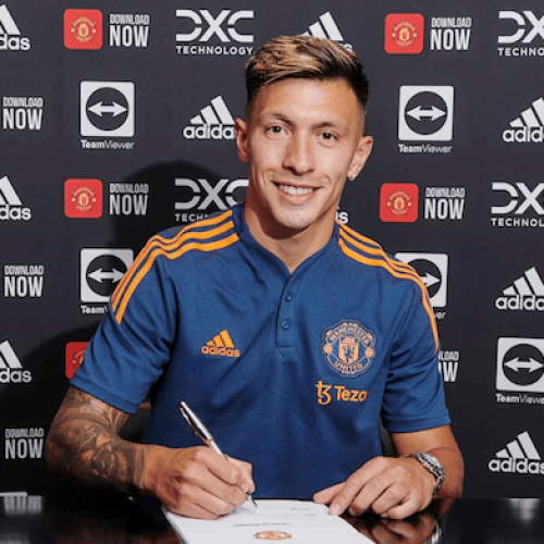 Watch: Man Utd welcome new signings Martínez to Old Trafford