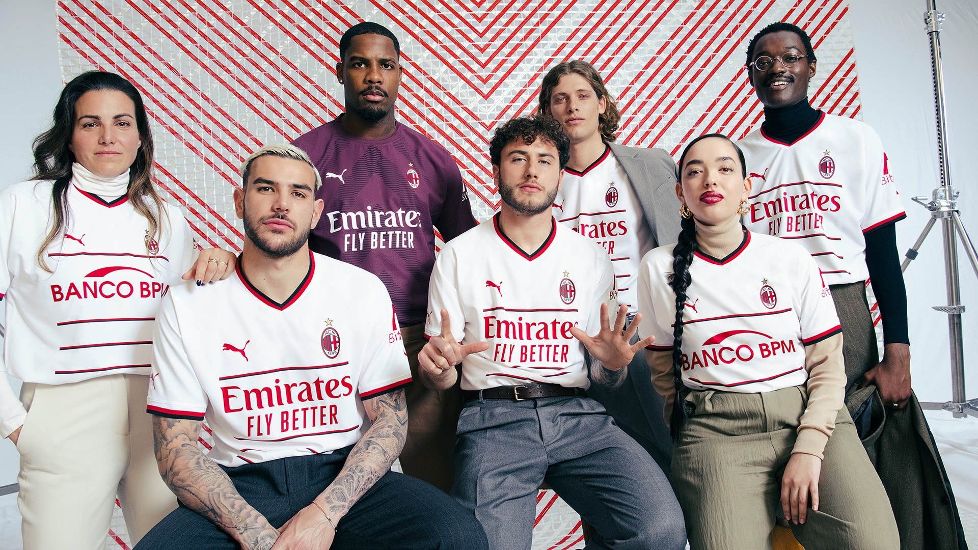 You are currently viewing PUMA, AC Milan unveil new 2022-23 away kit