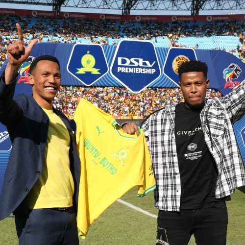 Watch: Sundowns unveil Zungu at Loftus