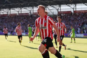 Read more about the article Watch: Brentford stun Man Utd