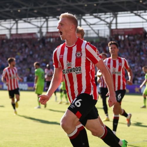 Watch: Brentford stun Man Utd