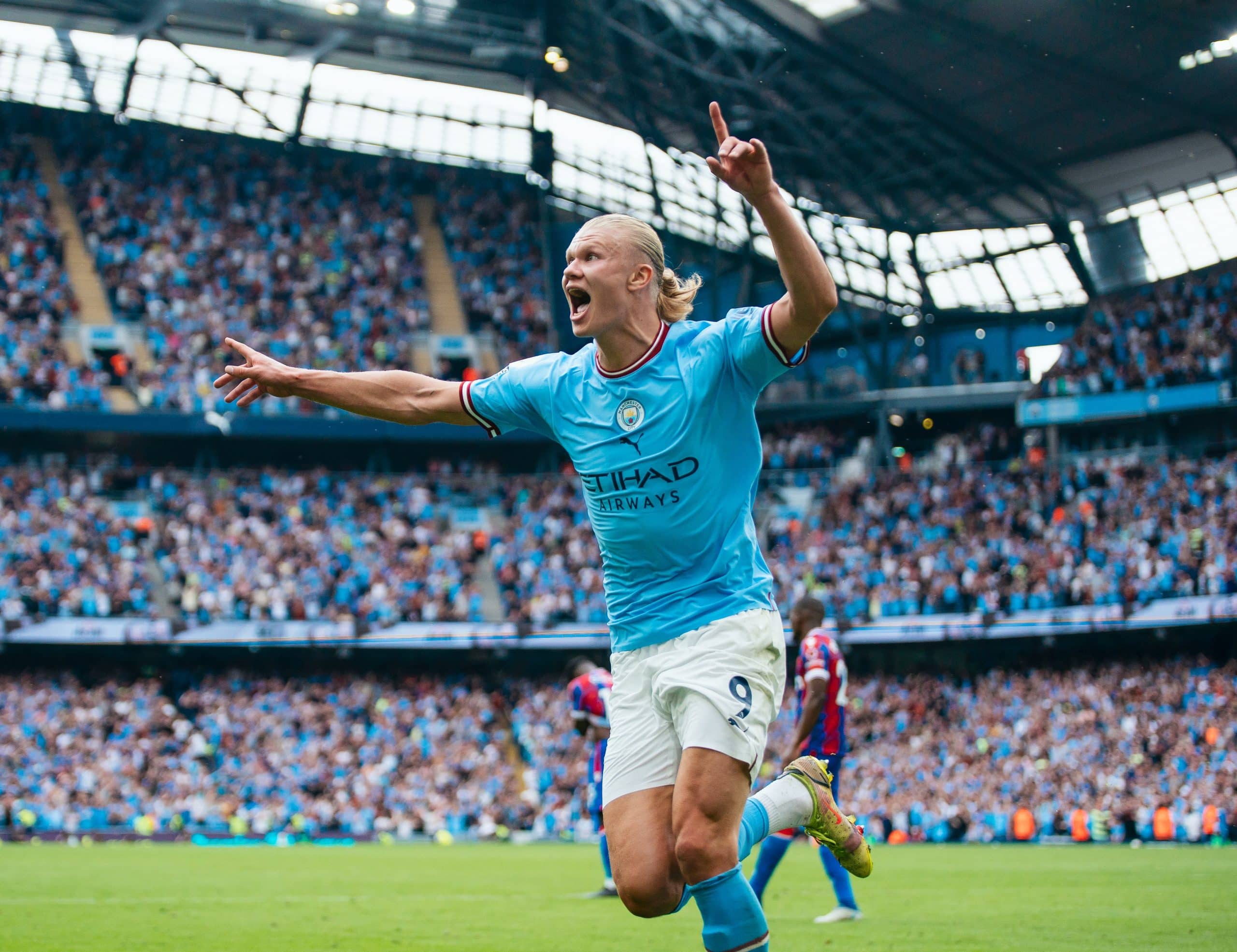 You are currently viewing Watch: Haaland nets first Man City hat-trick