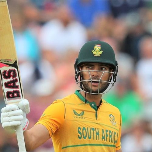 Hendricks extends hot streak in Proteas win