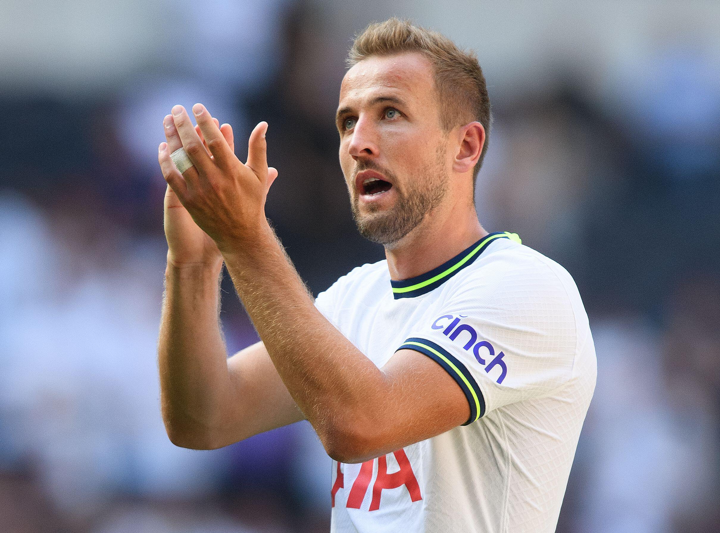 You are currently viewing Watch: Kane’s landmark goal fires Spurs to victory over Wolves