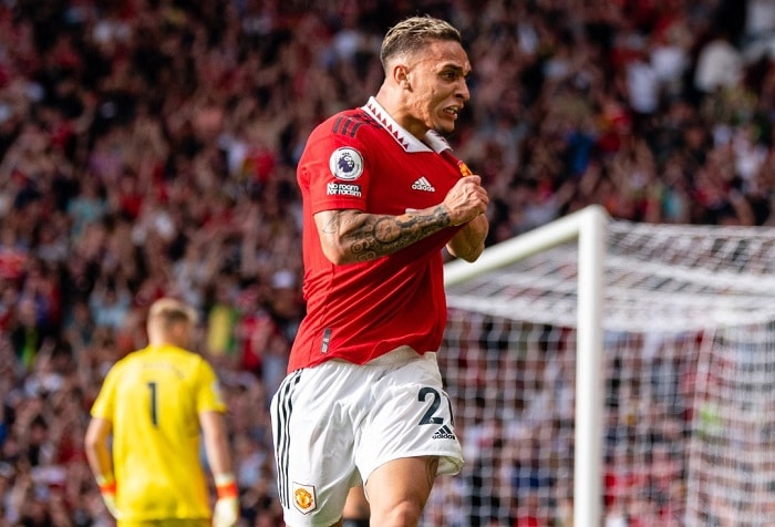You are currently viewing Antony scores on debut as Man United end Arsenal’s perfect start