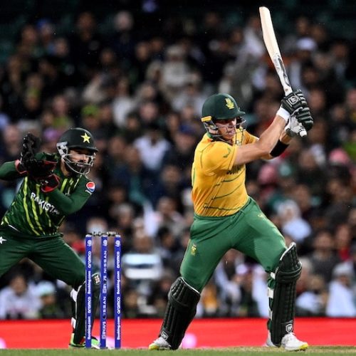 Watch: Pakistan keep WC hopes alive with South Africa win