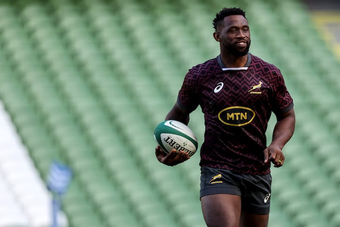 You are currently viewing Kolisi: We plan to give everything against Ireland