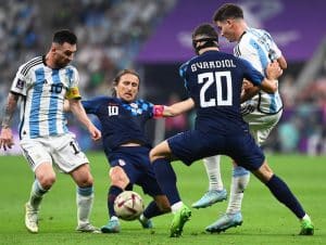 Read more about the article Messi, Alvarez fires Argentina into World Cup final