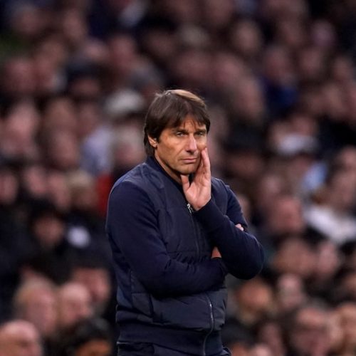 Conte: Spurs must fight to finish in top four