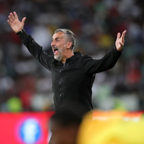 Riveiro explains Shandu, Timm’s early substitution