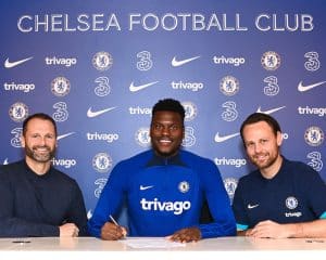 Read more about the article Chelsea sign £35m French international Badiashile