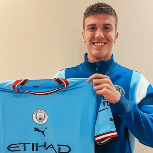 Man City sign Perrone from Velez Sarsfield