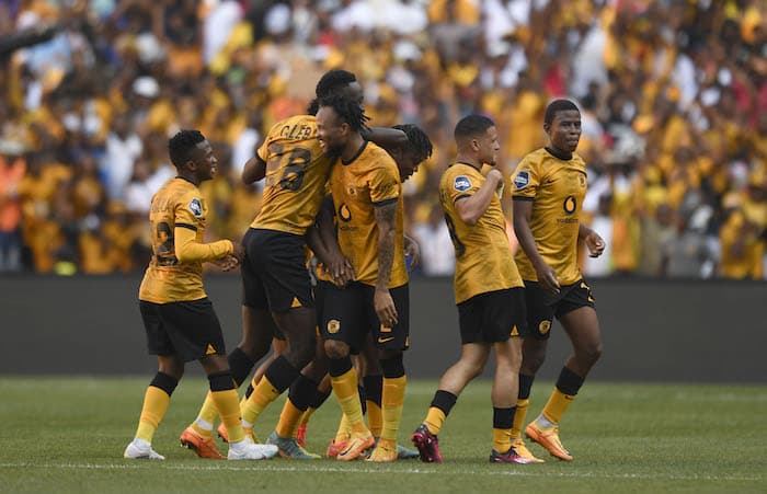 You are currently viewing Chiefs edge Pirates to clinch fifth straight win in Soweto derby
